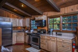 House, Multiple Beds, Hot Tub | Private kitchen