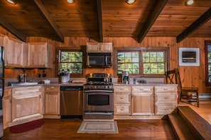 House, Multiple Beds, Hot Tub | Private kitchen