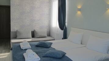 Bügeleisen/Bügelbrett, kostenlose Babybetten, kostenloses WLAN