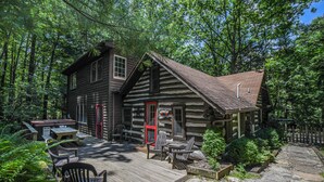 Unclassified image, 5 of 45, button - Tucked Inn 4 Bedroom House (Swanton)