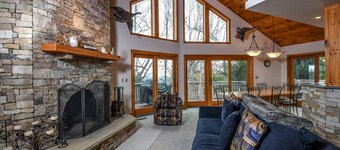 Bluebird Daze 4 Bedroom House