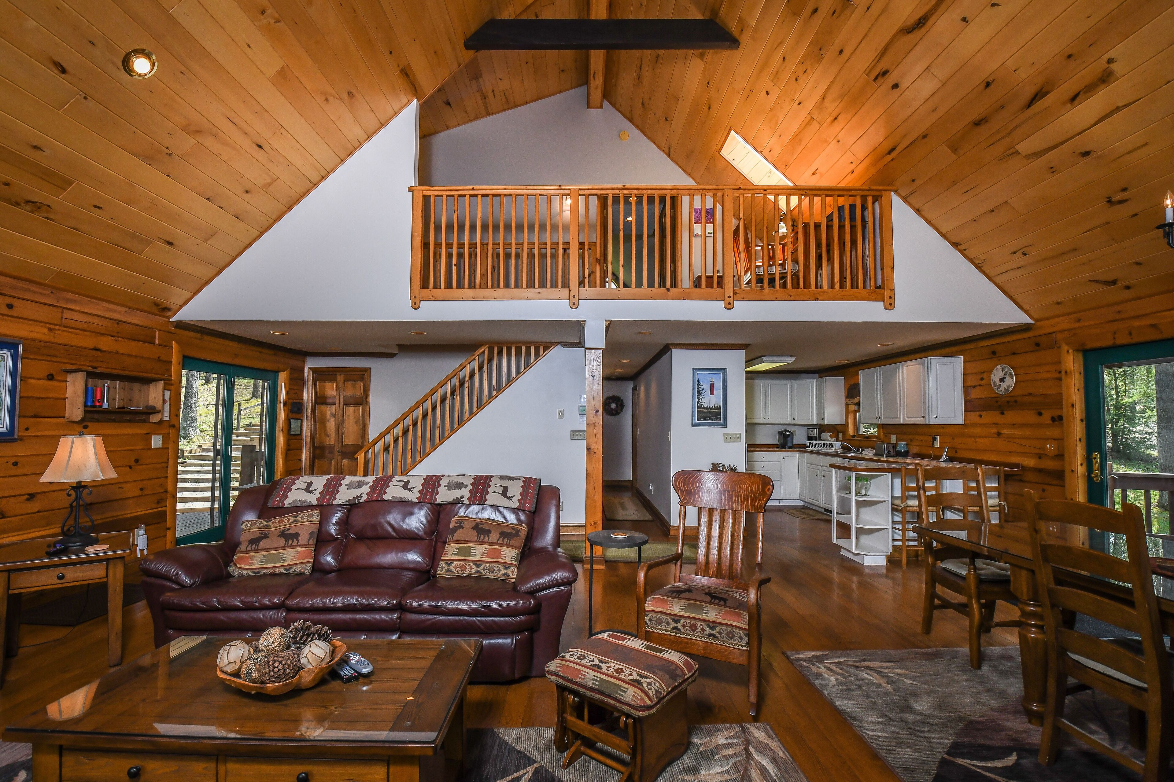 House, Multiple Beds, Hot Tub | Living room | TV, fireplace, DVD player