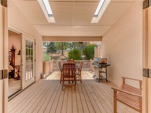 Condo, Multiple Beds, Patio, Mountain View | Property grounds