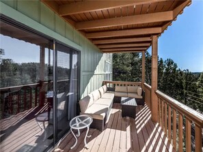 Kabin, Beberapa Tempat Tidur, hot tub, pemandangan gunung | Balkon
