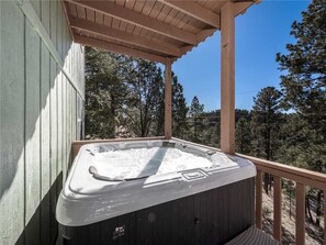 Kabin, Beberapa Tempat Tidur, hot tub, pemandangan gunung | Spa