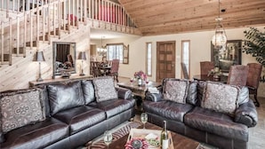 Unclassified image, 4 of 23, button - Sierras Grace - Three Bedroom Cabin with Hot Tub (Ruidoso)