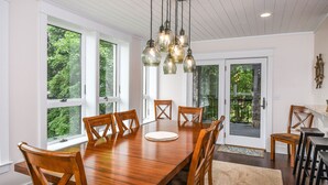 House, Multiple Beds, Hot Tub | Private kitchen | Coffee/tea maker, fridge, microwave, oven - Lake Stone Manor 5 Bedroom House (McHenry)