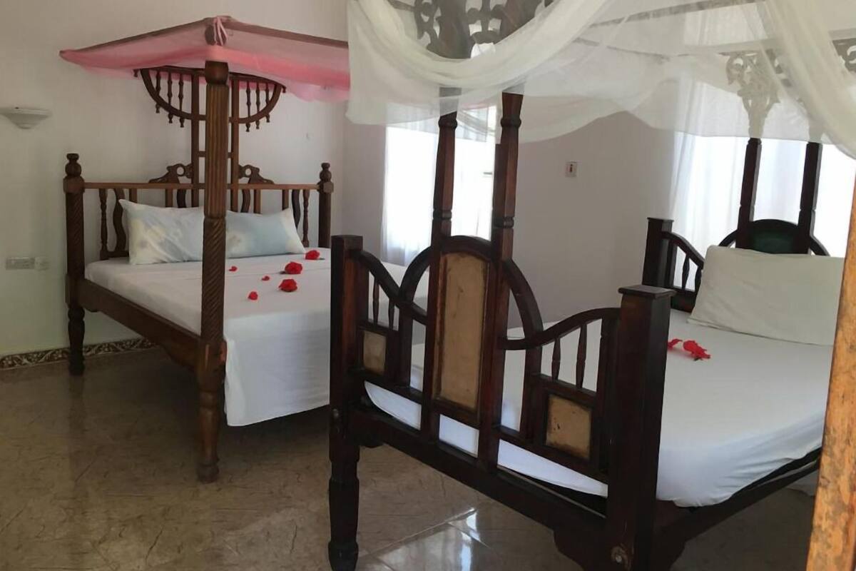 Habitación triple | Wifi gratis y ropa de cama