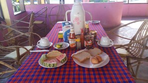 Café da manhã continental grátis todos os dias