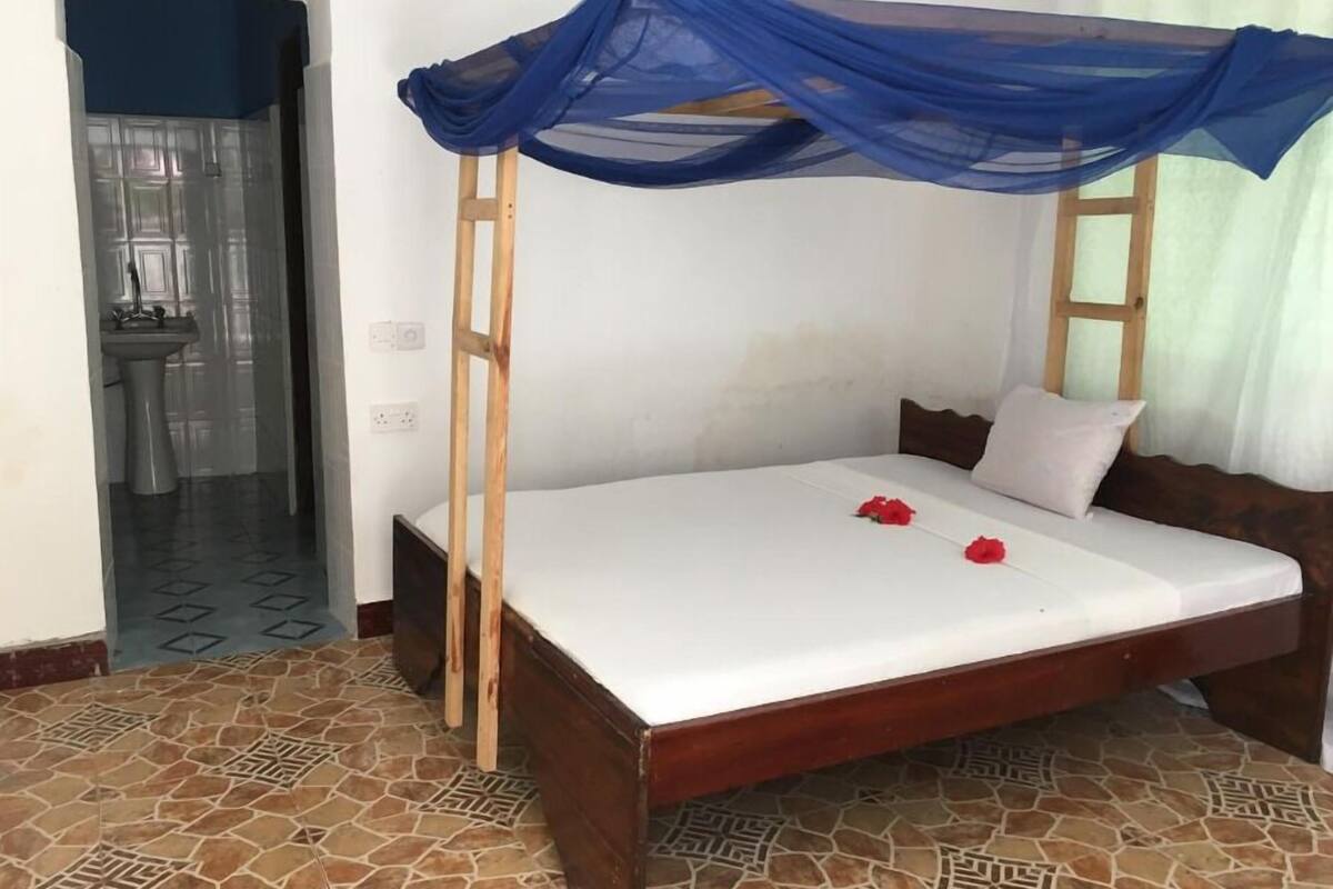 Habitación individual | Wifi gratis y ropa de cama