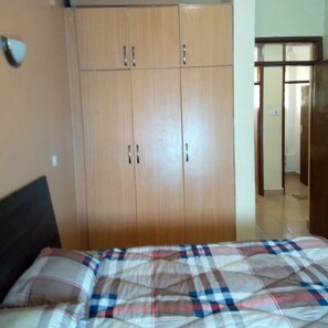 Apartment, 2 Bedrooms | 1 bedroom, desk, free WiFi, bed sheets