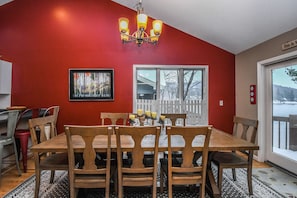 Private kitchen - Million Dollar View 4 Bedroom House (McHenry)