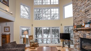 Living room - By the Lake 5 Bedroom House (McHenry)