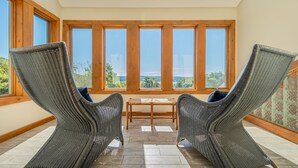 Unclassified image, 2 of 20, button - Infinite View 5 Bedroom House (McHenry)