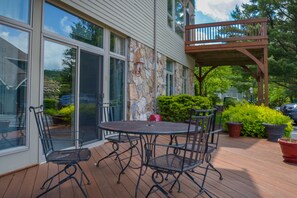 Apartment, Mehrere Betten, Kamin | Balkon