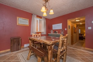 House, Multiple Beds, Hot Tub | Private kitchen | Fridge, microwave, oven, stovetop