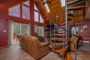 TV, fireplace, DVD player - Cabin at Slope's Edge 2 Bedroom House (McHenry)