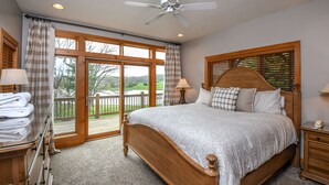 House, Multiple Beds, Hot Tub - Unforgettable 8 Bedroom House (Swanton)