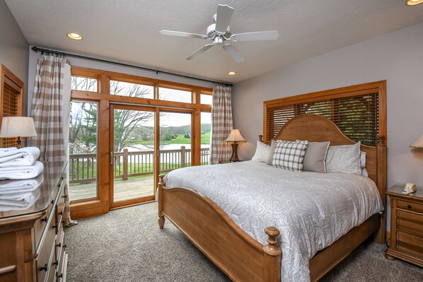 House, Multiple Beds, Hot Tub | 8 bedrooms, free WiFi, bed sheets