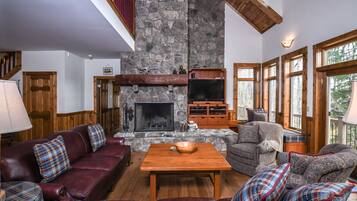 Rumah, 5 kamar tidur, perapian | Area keluarga | TV layar datar dan perapian