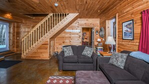 Casa, varias camas, hidromasaje | Sala de estar