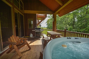 House, Multiple Beds, Hot Tub | Spa