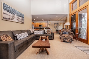 TV, fireplace, DVD player