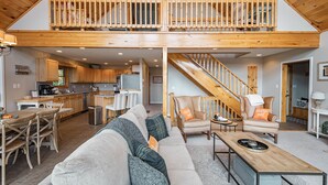 House, Multiple Beds, Hot Tub, Mountain View | Living room | TV, fireplace - The Quarterdeck 4 Bedroom House (Oakland)