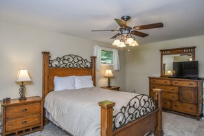 Casa, varias camas, hidromasaje | 5 habitaciones y wifi gratis 