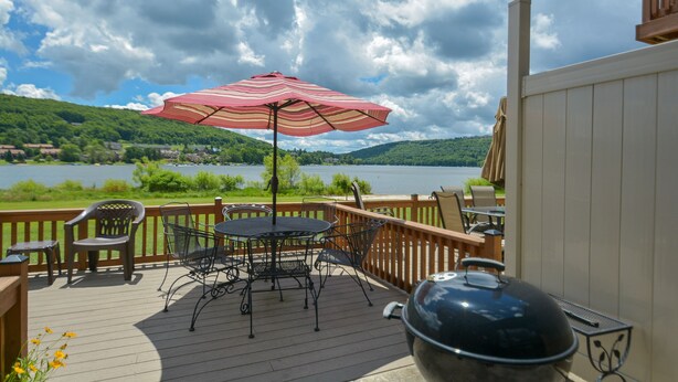 House, Multiple Beds, Hot Tub | Balcony