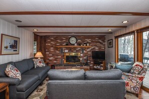 House, Multiple Beds, Balcony | Living room | TV, fireplace, DVD player - Our Golden Retreat 5 Bedroom House (Swanton)