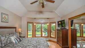 Unclassified image, 2 of 14, button - Beautiful Adventure 3 Bedroom House (Swanton)