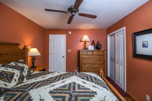 House, Multiple Beds, Hot Tub | 5 bedrooms, free WiFi, bed sheets