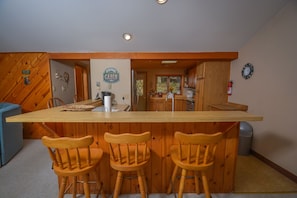 House, Multiple Beds, Hot Tub | Private kitchen