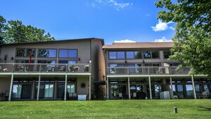 Exterior - Glendale Shores 2 Bedroom Townhome #20 (Oakland)