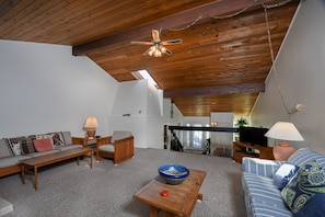 Living room - Four Hooppole South Condo B7 2 Bedroom Townhome (Oakland)