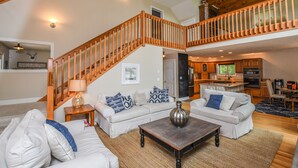 House, Multiple Beds, Hot Tub | Living room - Heavenly Grove 5 Bedroom House (Oakland)