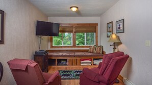 Apartment, 1 Queen Bed, Fireplace | Living room - Cottage at Slope's Edge 1 Bedroom Apartment (McHenry)