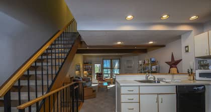 Villages of the Wisp Lakeview Court 2 Bedroom Townhome #13