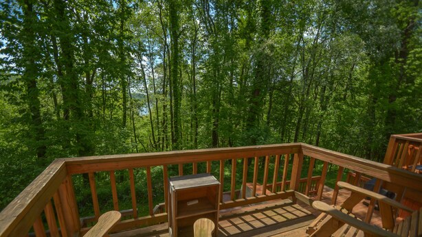 House, Multiple Beds, Hot Tub | Balcony