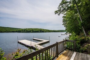 Property grounds - Solar Delight 5 Bedroom House (McHenry)