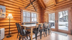 Private kitchen - Four SKIsons 3 Bedroom House (Swanton)