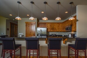 House, Multiple Beds, Hot Tub | Private kitchen