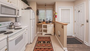 Unclassified image, 4 of 13, button - Deep Creek Village 3 Bedroom Townhome #10 (McHenry)