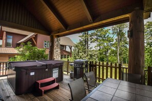 Grill-/Picknickplatz