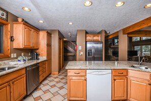 House, Multiple Beds, Hot Tub | Private kitchen | Fridge, microwave, oven, stovetop - Celebration at Deep Creek 8 Bedroom House (Oakland)