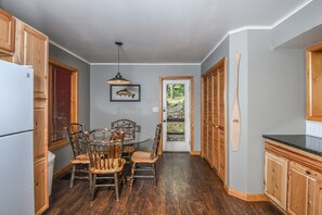 House, Multiple Beds, Hot Tub | Private kitchen