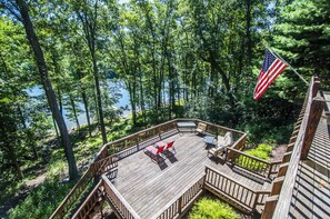 House, Multiple Beds, Hot Tub | Terrace/patio
