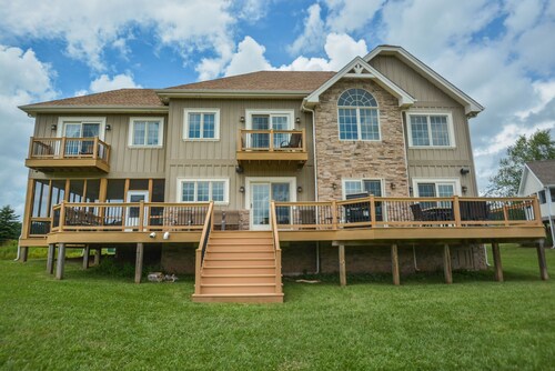 Serenity Now 5 Bedroom House