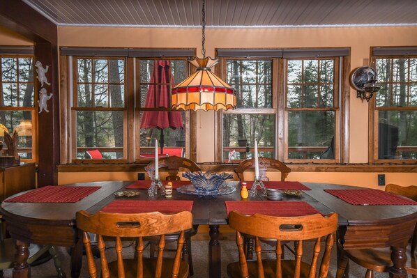 House, Multiple Beds, Jetted Tub | Private kitchen